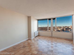 8200 Boulevard East #20L, North Bergen, NJ 07047