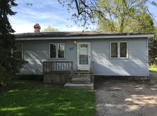 1412 W 61st Pl, Merrillville, IN 46410