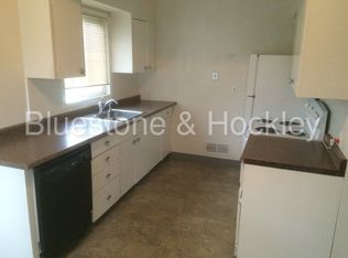 7008 N Amherst St APT 1, Portland, OR 97203