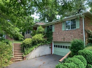 16 Woodfern Rd, Summit, NJ 07901