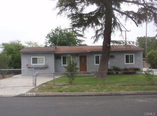 8243 Redwood Ave, Fontana, CA 92335
