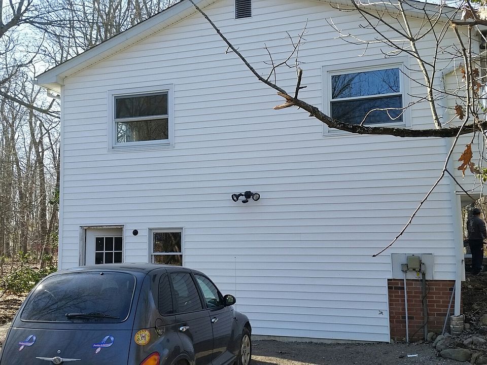 2nd image of 16552 Chillicothe Rd