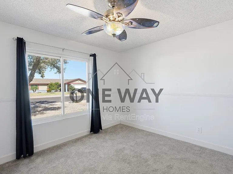 5749 S Farmer Ave — Photo 19