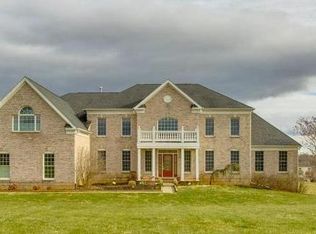 41205 Canongate Dr, Leesburg, VA