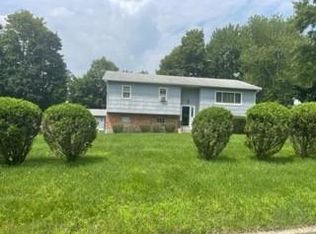 5 Witherspoon Dr, Spring Valley, NY 10977