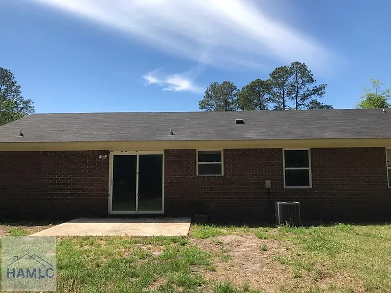 454 Elm St — Photo 12