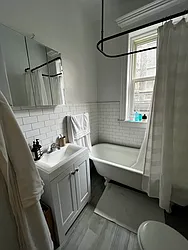 Rented by Salon Realty Corp