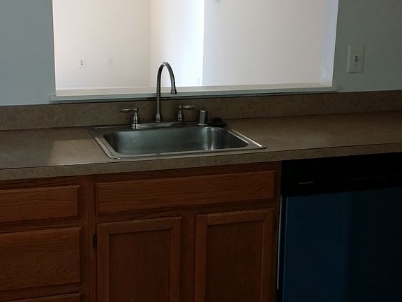 Kitchen to dining room