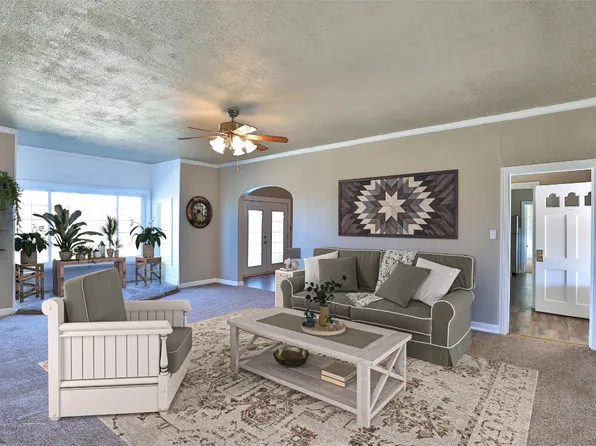 305 Roselane St, Winters, TX 79567