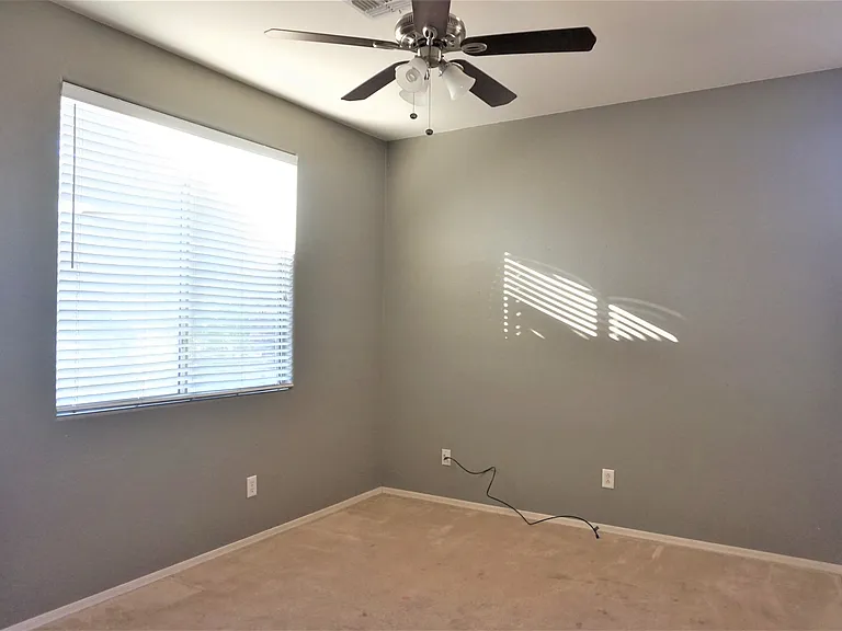 2586 E Remington Pl — Photo 7
