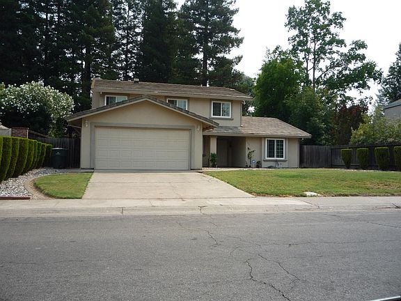 2nd image of 304 Brewster Ave