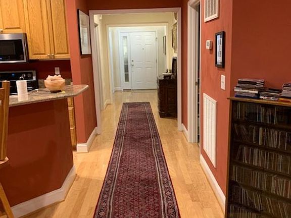 2nd image of 1558 Innsbrooke Dr