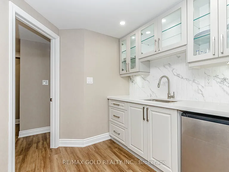 65 Niagara Trl — Photo 40