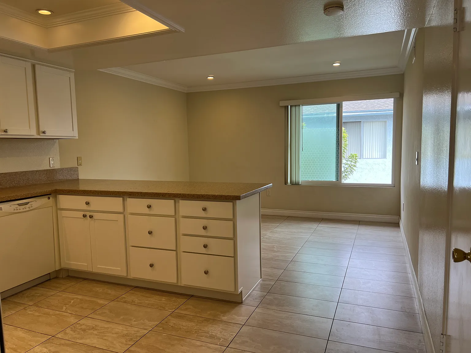 3549 W Cerritos Avenue — Photo 4