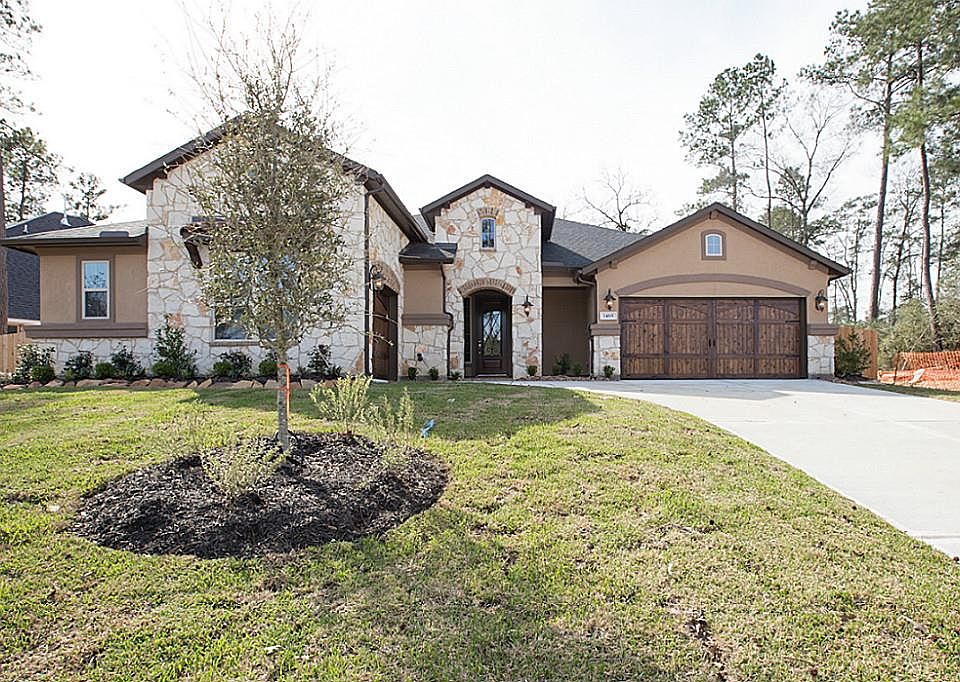 1st image of 34115 Willow Bluff Ln