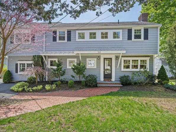 164 Canal St, Marshfield, MA 02050