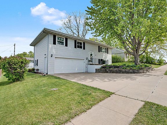 3rd image of 1862 Hansel Dr