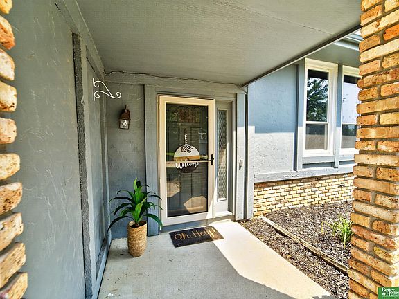 2nd image of 16616 Cedar Cir