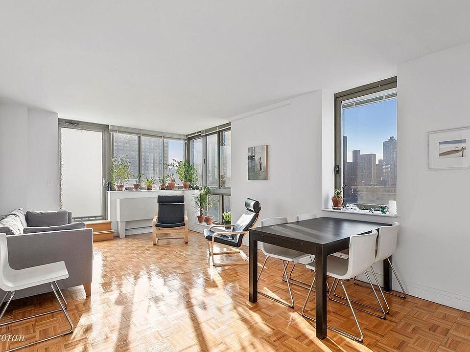 1st image of 1500 Lexington Ave APT 18A