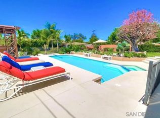 1360 Roxanne Dr, El Cajon, CA 92021