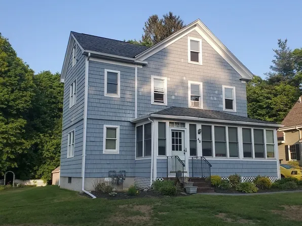 40 Pine St APT 1, South Easton, MA 02375