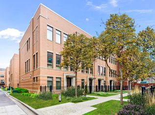 1700 S Prairie Ave #2, Chicago, IL 60616