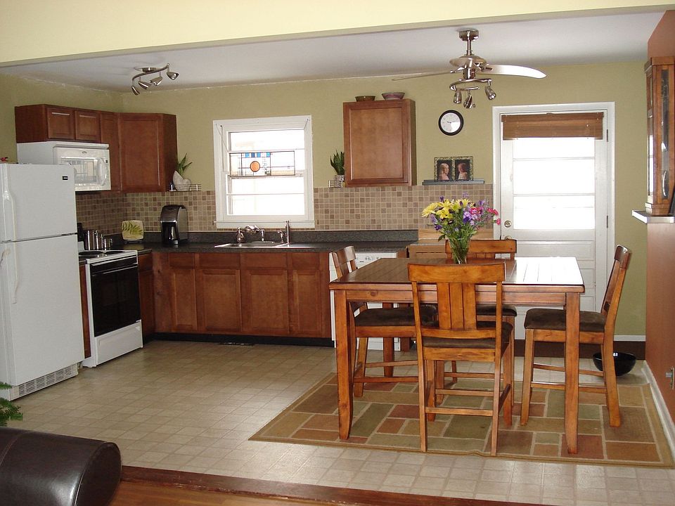 upstairs kitchen
