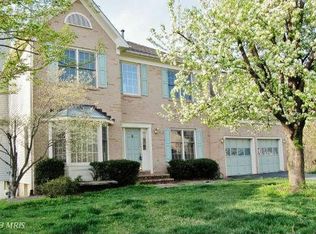 47300 Grandview Pl, Sterling, VA 20165