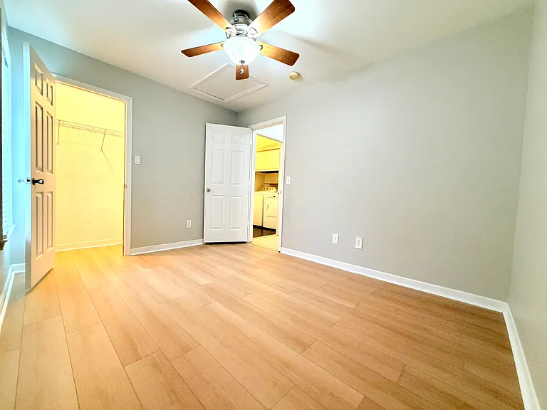 3876 Eagleston Ct — Photo 14