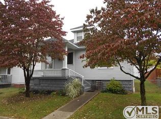 1806 Center St, Moundsville, WV