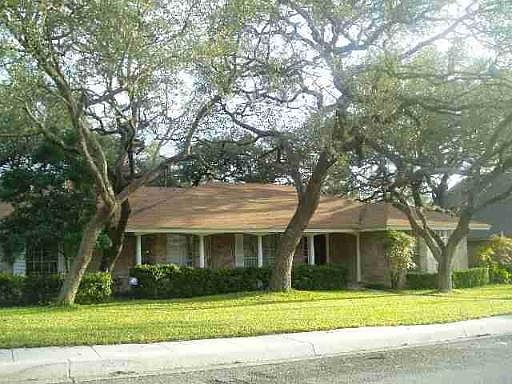 1st image of 3802 PARK GATE DR