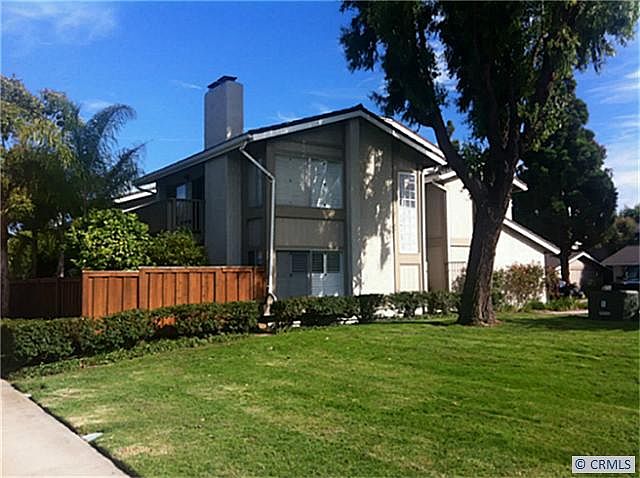2nd image of 393 Calle Borrego