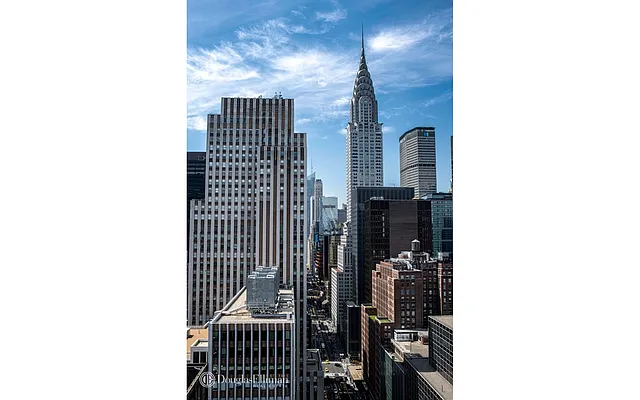 Sold by Douglas Elliman | media 15