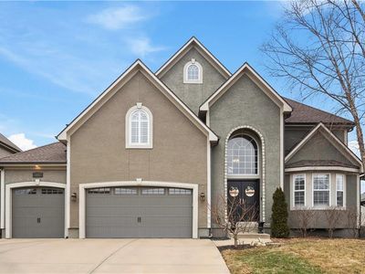 15608 Linden St, Overland Park, KS, 66224
