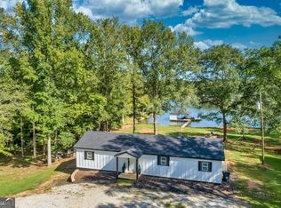 140 Crooked Creek Bay Rd, Eatonton, GA 31024
