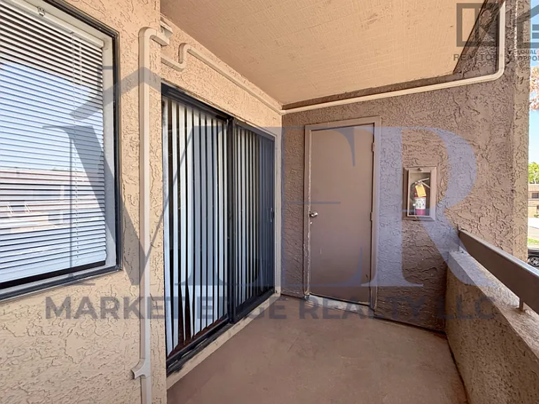 3601 W Tierra Buena Ln #240 — Photo 5