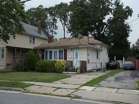 1st image of 58 W Marshall St