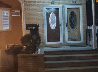 24001 147th Ave #1, Rosedale, NY 11422