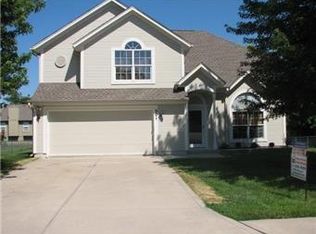 301 Pecan Tree Ave, Lone Jack, MO 64070