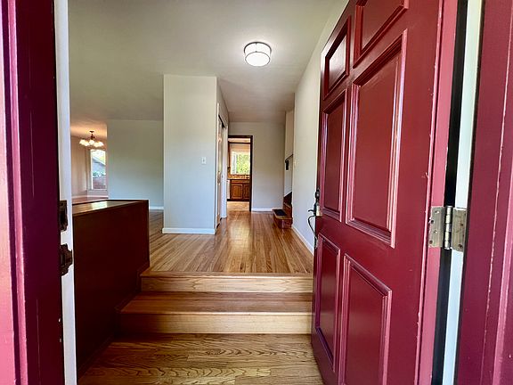 5th image of 1122 Viscaino Ave
