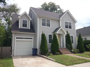 86 Desoto Rd, West Roxbury, MA 02132