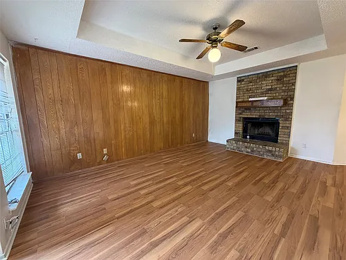425 Signal Hill Ct N Photo 1