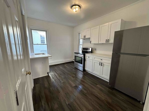 16 Spaulding St APT 2A