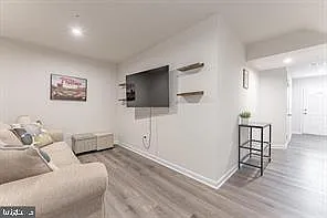 235 Hamilton Ln — Photo 4