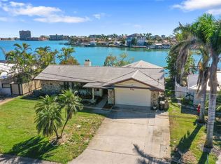 649 79th Cir S, Saint Petersburg, FL 33707