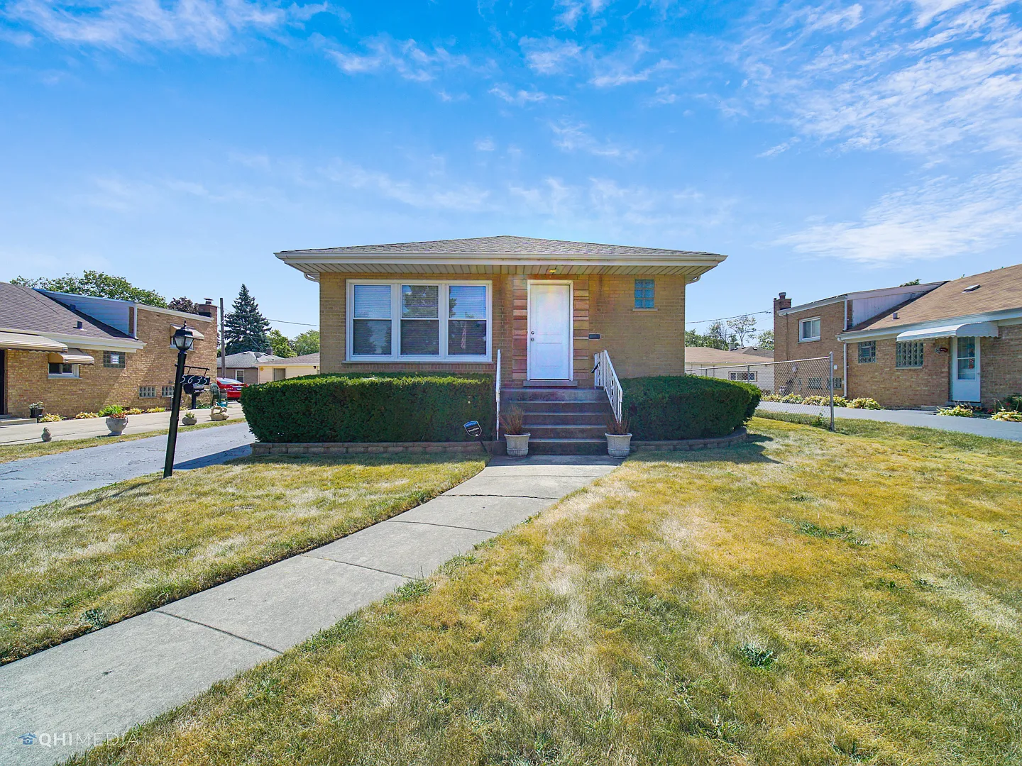 5635 McDermott Dr photo 1
