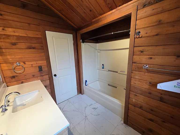 15 Woodard Rd #1 — Photo 15