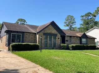 210 Black Forest Dr, Spring, TX 77388