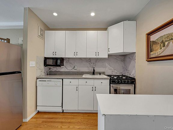 5th image of 2221 Palmer Avenue #3G