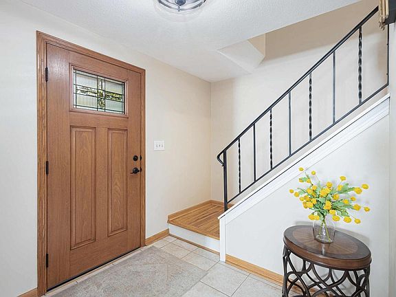 5th image of 2217 Avalon Ct